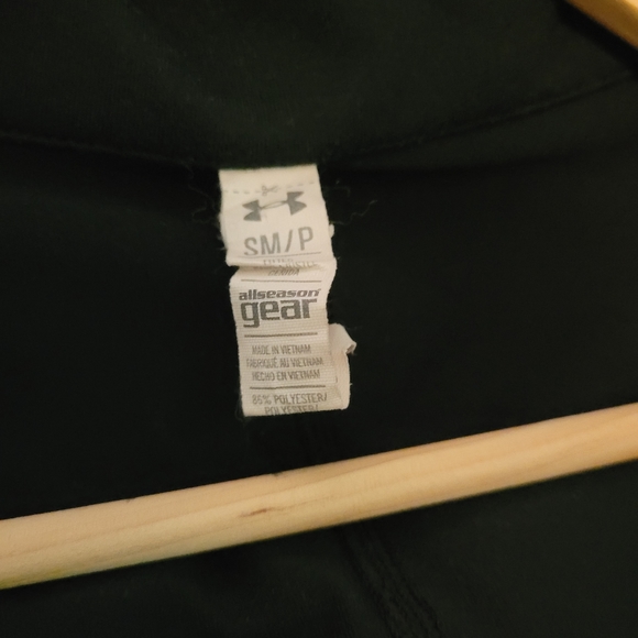 Small Under Armour All Seasons Gear Zip-Up - Picture 4 of 4